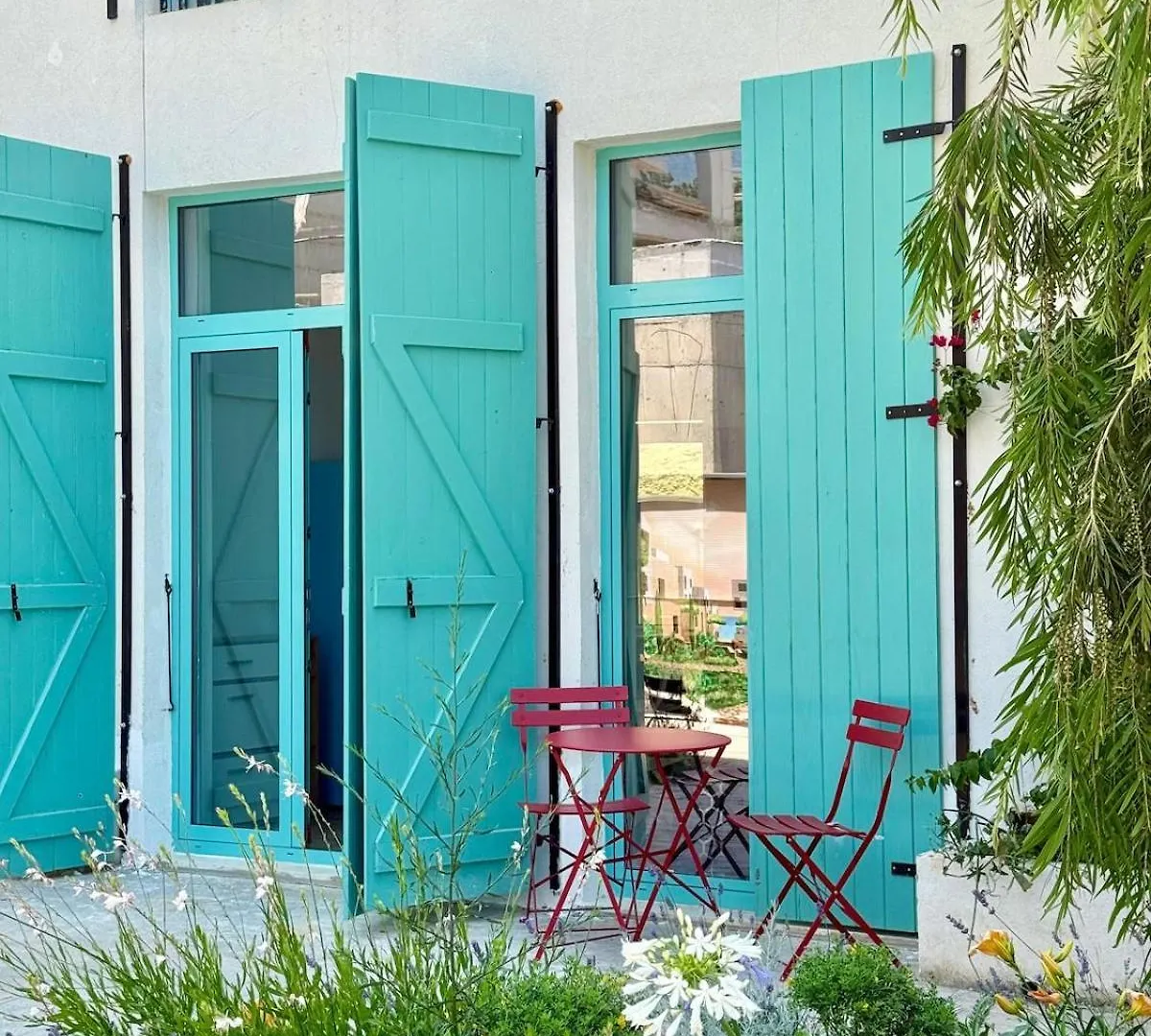 Flower Cozy Flat At Santorini Resort Himara 0*,