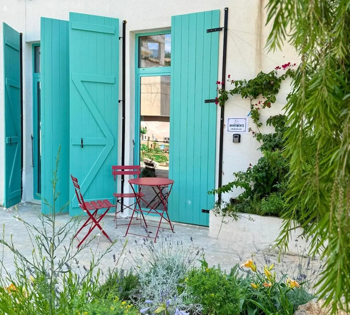 Flower Cozy Flat At Santorini Resort Himara Apartament